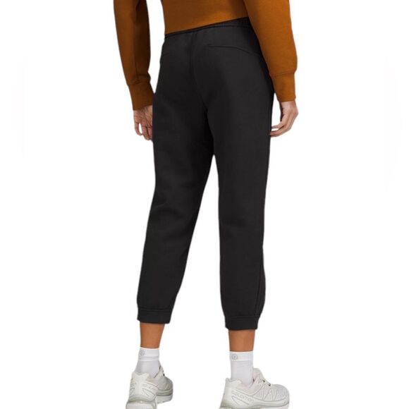 Lululemon Loungeful High-Rise Cropped Jogger Black Size 14 - Picture 2 of 11